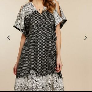 2 for $5 NWOT flowy maternity dress
